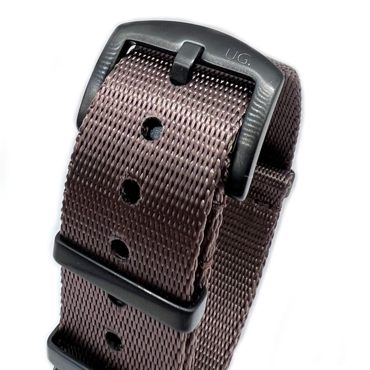 Urban Robusto Black Series Chestnut Brown Seatbelt Strap