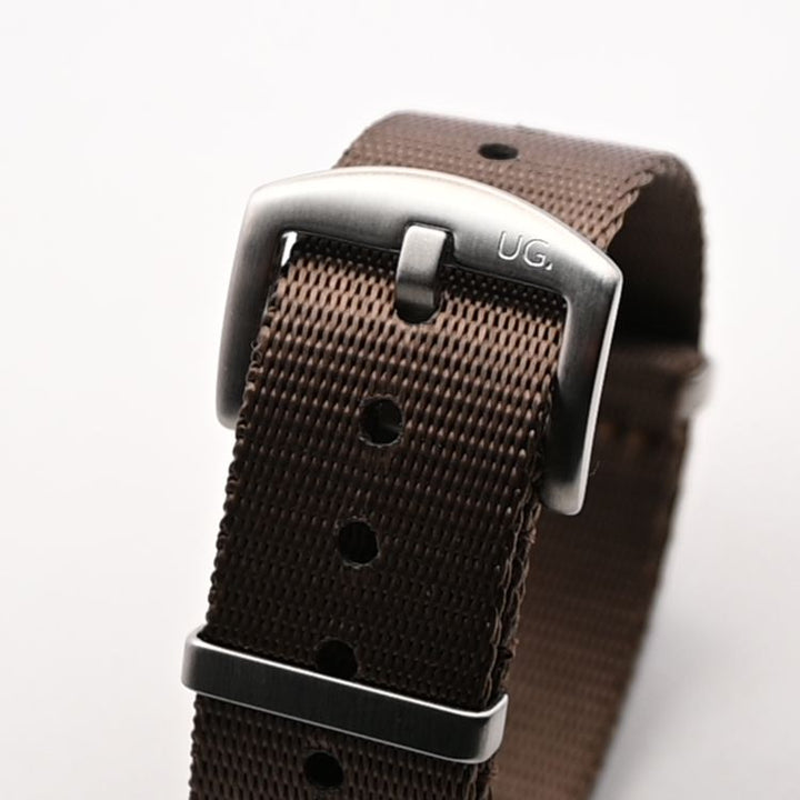 Urban Robusto Chestnut Brown Seatbelt Strap